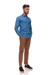 Fototapeta premium relaxed casual man standing looks to side