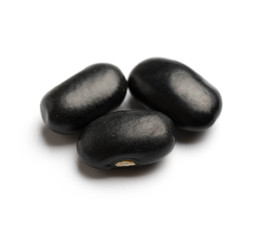 Fototapeta na wymiar black beans isolated on white