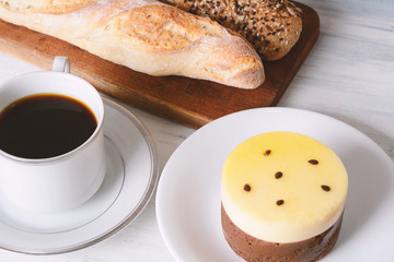passion fruits cake and coffe