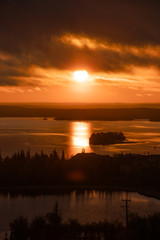 Obraz premium golden sunrise