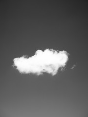 東京の初夏の雲