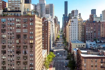 Deurstickers New York Bovenaanzicht van een druk straatbeeld op 1st Avenue in Manhattan New York City