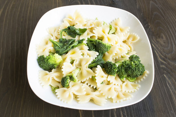 Pasta with Broccoli and Spinach