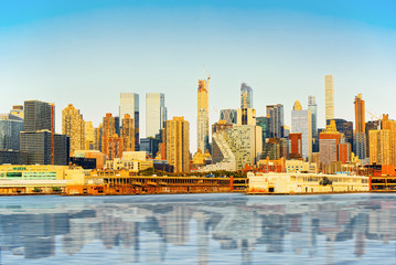 View from the water, from Hudson bay to Lower Manhattan. New York. - obrazy, fototapety, plakaty