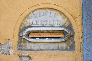 Old italian mail box. Per le lettere (it) - For letters (eng)