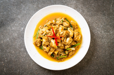 Fried crab with curry powder