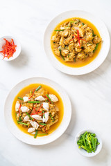 Fried crab with curry powder