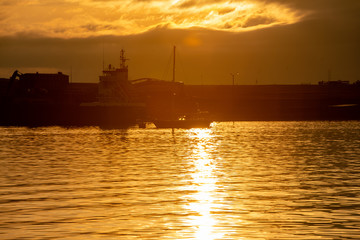 Fototapeta premium Arktische Landschaft in der Grönlandsee (Spitzbergen)