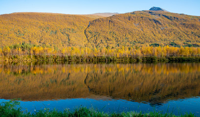 Herbstlandschaft in Nordschweden