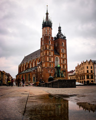 Fototapeta na wymiar Basilica de Santa Maria, Cracóvia