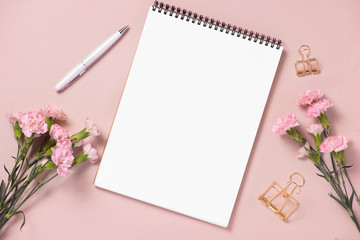 Wedding to do list with flowers. Mockup planner flat lay.