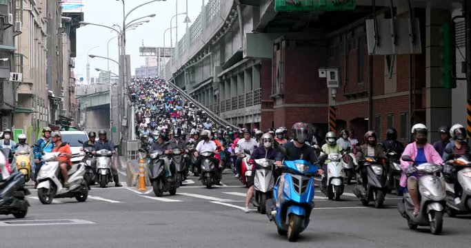 Motorbike traffic in taipei city