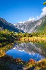 Fototapeten Franz-Josef-Gletscher und See, Neuseeland © daboost