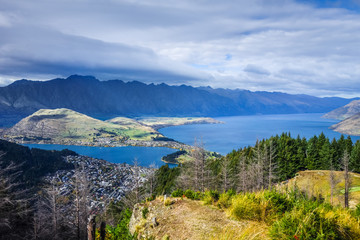 Naklejka na ściany i meble Lake Wakatipu and Queenstown, New Zealand
