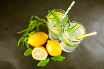 Tarragon lemonade drink