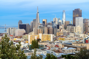 Fototapeta na wymiar San Francisco downtown skyline