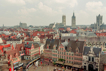 Obraz premium view of the city of Ghent from the castle walls