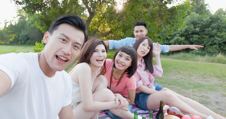 friends selfie happily