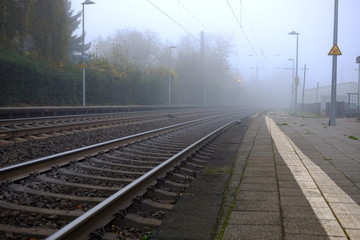 Obraz na płótnie Canvas Train Tracks Zug Gleise
