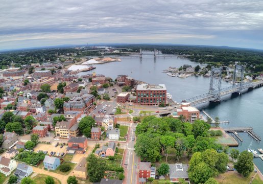 Portsmuth Is A Coastal Town In New Hampshire