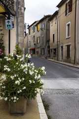 Fototapeta na wymiar quaint village in provence