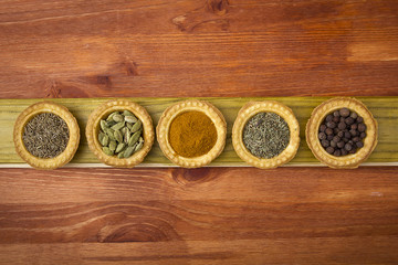 Tartlets with spices