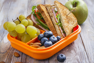 Healthy kids lunchbox