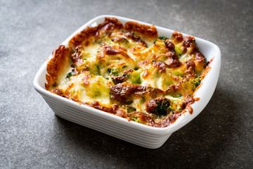 baked cauliflower and broccoli with cheese