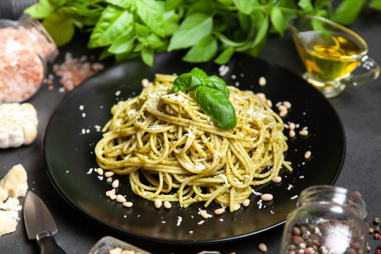 Pasta with pesto sauce