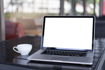 Fototapeta premium Laptop with blank screen on table. Workspace background new project on laptop computer with blank copy space screen for your advertising text message