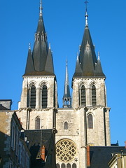 Nos plus beaux clochers : St Nicolas de Blois