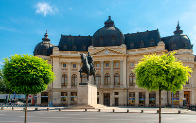 Die Innenstadt  von Bukarest - Universitäts-Bibliothek