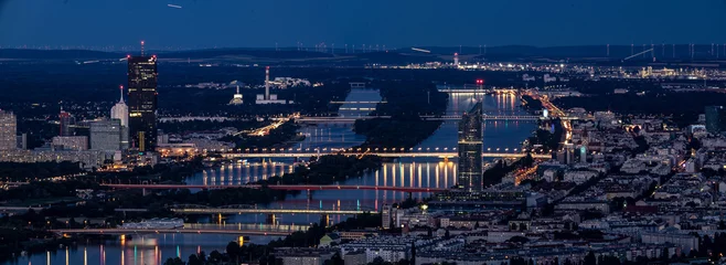 Foto op Plexiglas Danube, Vienna at night © olexmelnyk