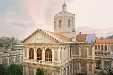 Naklejka premium Facciata Ospedale Abbandonato di Garbagnate Urbex