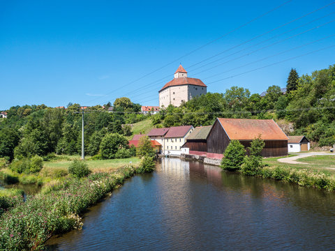 Burg Trausnitz im Tal
