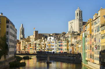 Fototapeta na wymiar Girona colors
