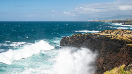Ocean crash on the rocks