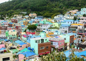 Fototapeta premium 韓国の釜山の甘村洞文化村