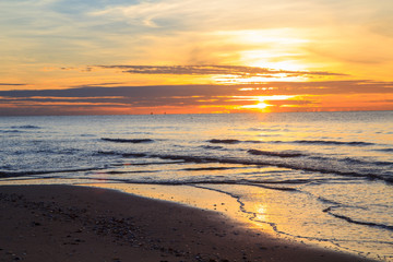 Fototapeta na wymiar Beautiful Sunrise at the sea in morning time