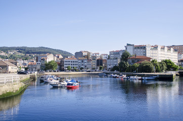 Fototapeta na wymiar puerto Pontevedra