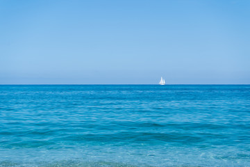 Obraz premium Blue sea horizon