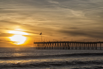 Fototapeta premium A Magnificent Sunset in Ventura Beach California