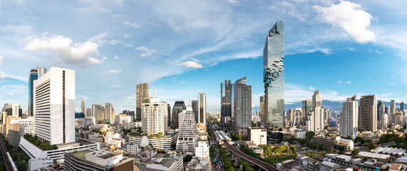 Naklejka premium Bangkok Cityscape Business District Panorama View with Height Building in Afternoon