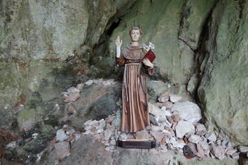 A saint in a cave in Rocamadour