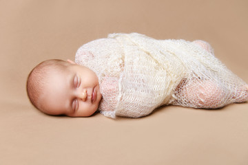 newborn baby small