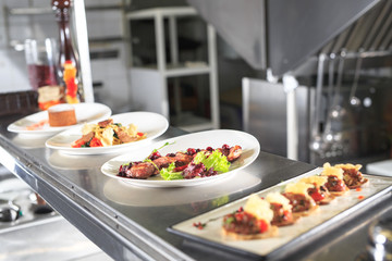 the distribution table in the kitchen of the restaurant.