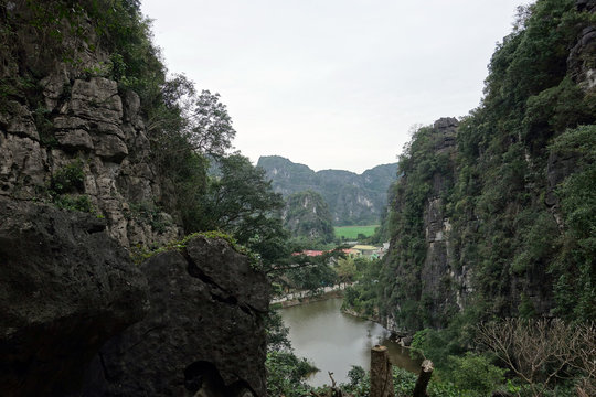 Nihn Bihn, Vietnam