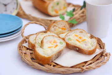 春野菜のスタッフドバゲット