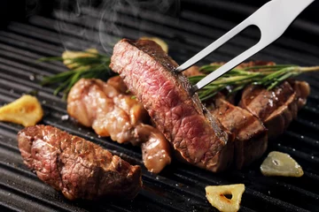 Zelfklevend Fotobehang ビーフステーキ　Grilled beef steak © Nishihama