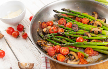 Asparagus Cooked with Cherry Tomatoes and Mushrooms